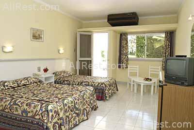 Triton Empire Beach Resort 5